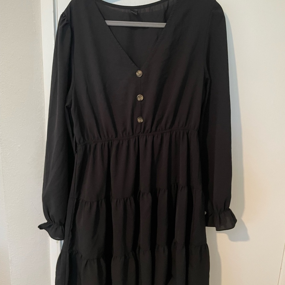 SHEIN Black Long Sleeve Dress with Button Detail